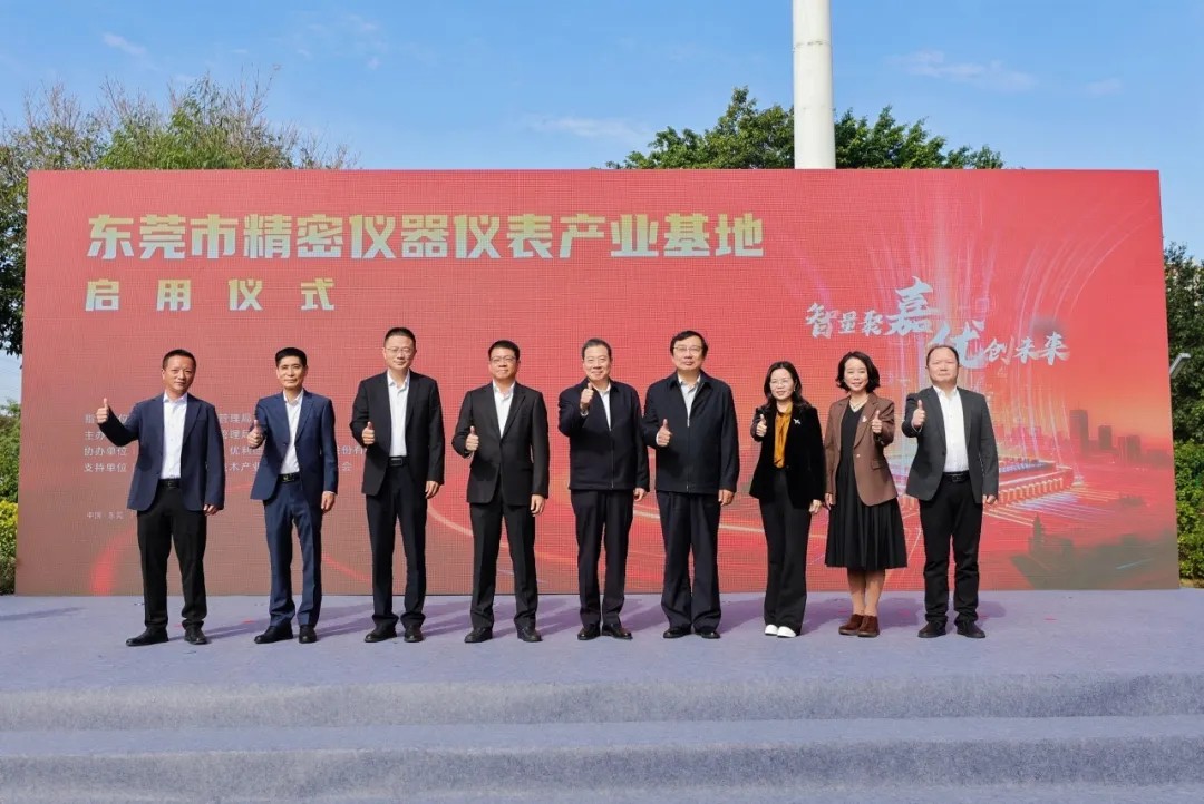 1766113781414826.jpg 5aaf5671ba08796819e854f2406767b9.jpg